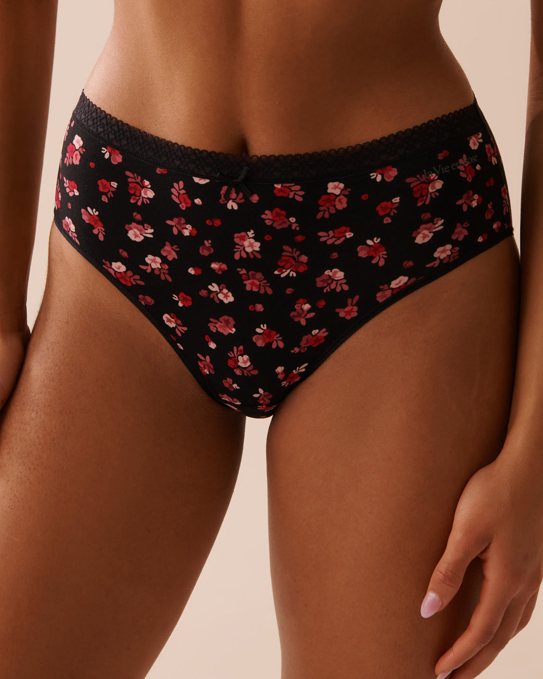 Super Soft Lace Trim High Waist Bikini Panty_20100483_P00354_01