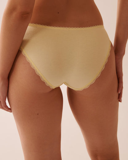 La Vie en Rose_Cotton and Lace Detail Bikini Panty_20100581_70033_02