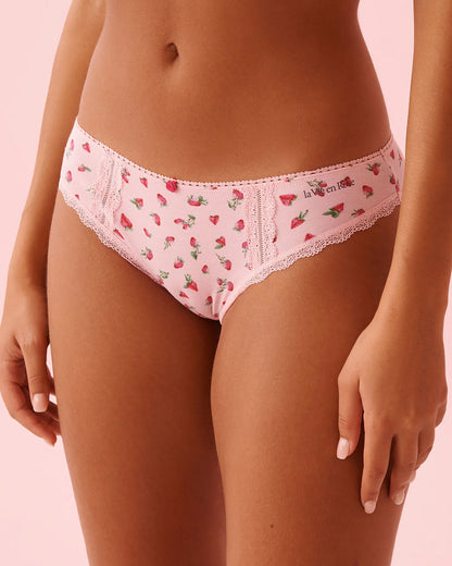 La Vie en Rose_Tickled Pink Strawberry_Cotton and Lace Detail Bikini Panty_20100699_P60440_01