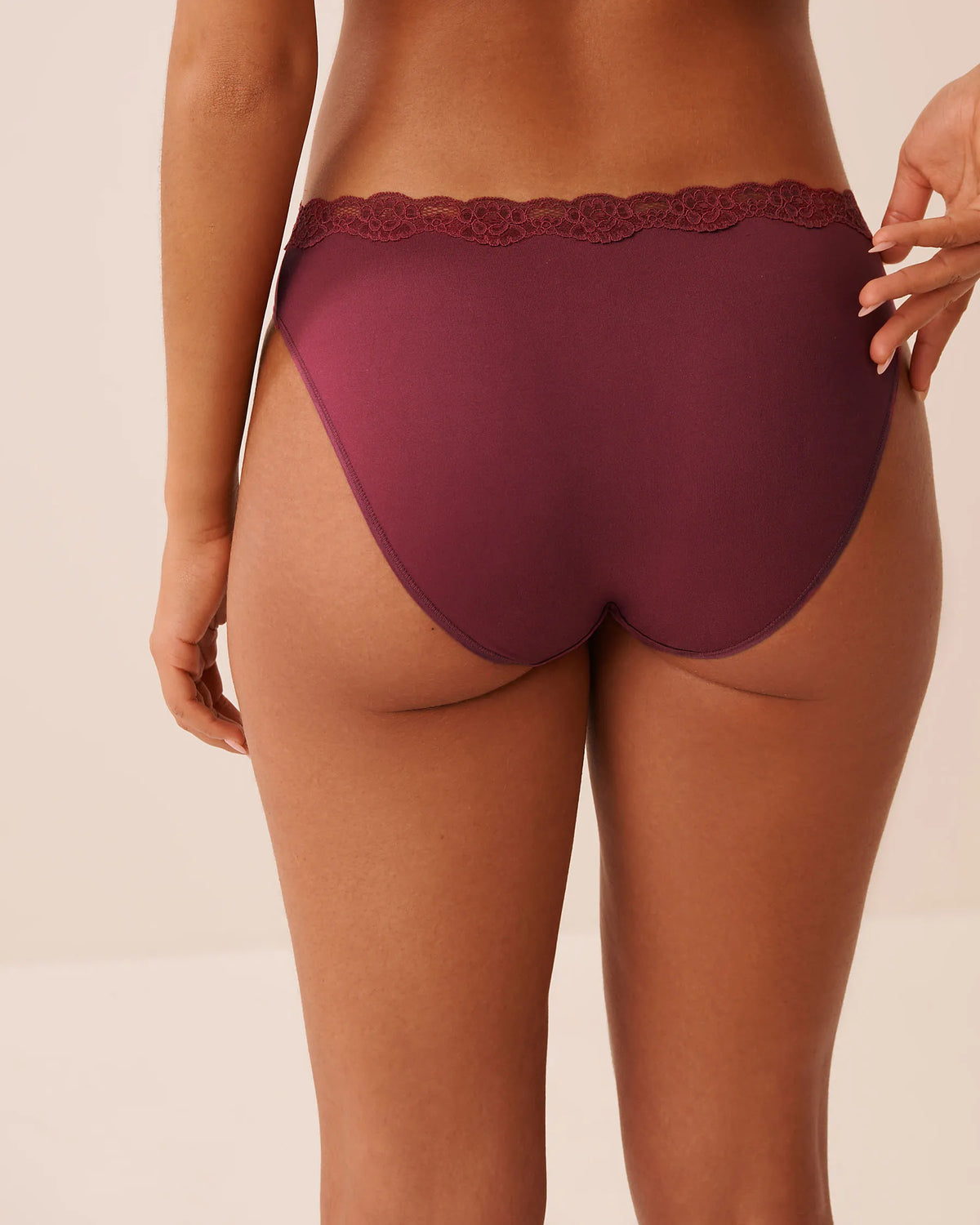 La Vie en Rose Beaujolais Women Super Soft Lace Trim Bikini Panty SKU: 20100807_60123 Image 02