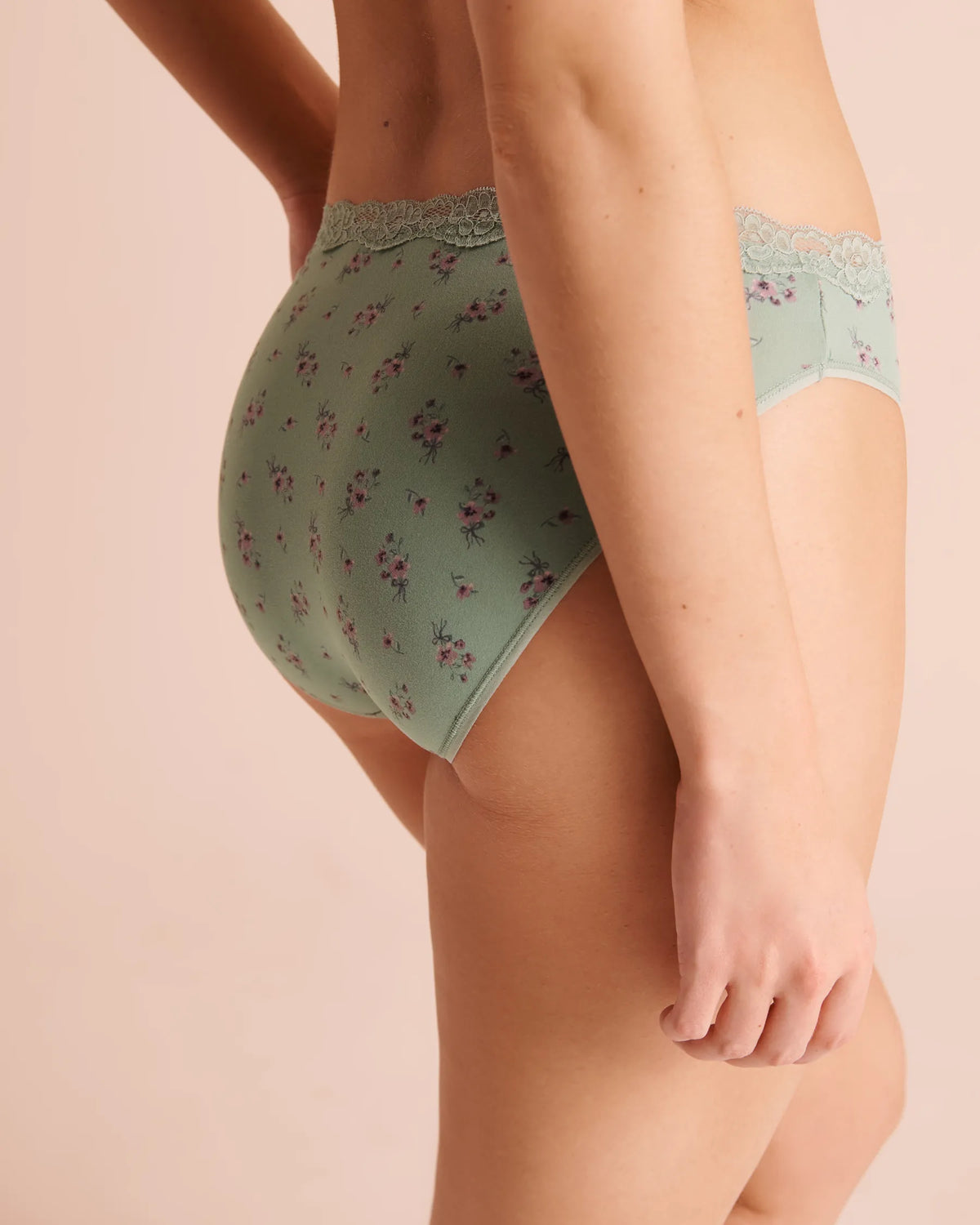 La Vie en Rose Green Milieu Flowers Women Super Soft Lace Trim Bikini Panty SKU: 20100825_P30165 Image 02