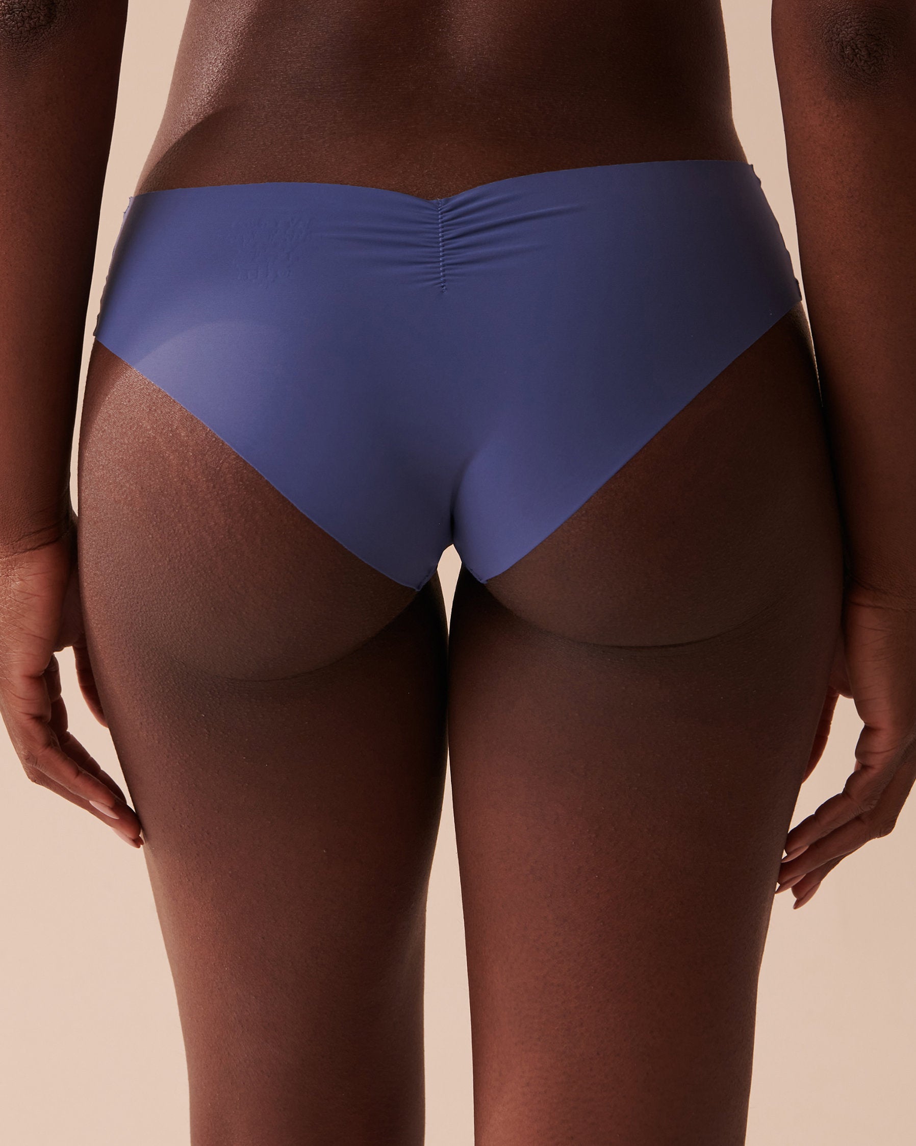 Micro Befree Cheeky Briefs_20200443_40170_02