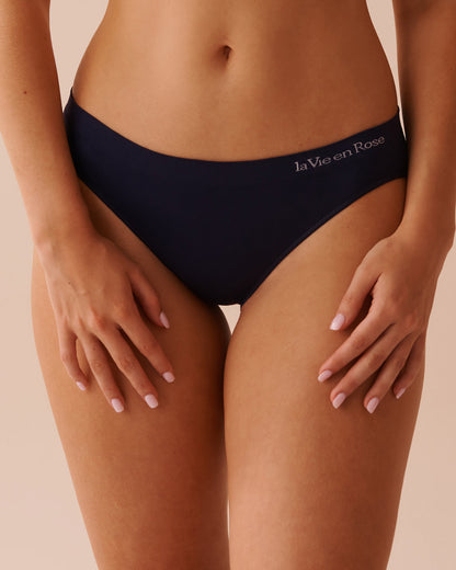 Seamless Fabric Bikini Panty_20200543_40009_01