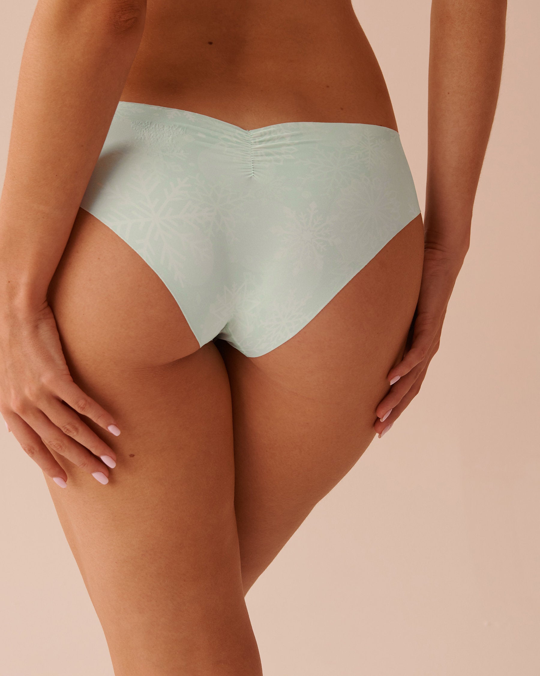 Microfiber Invisible Cheeky Panty_20200560_p40394_02