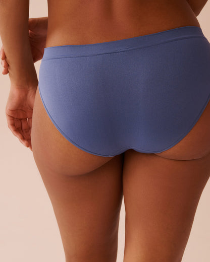 La Vie en Rose_Seamless Fabric Bikini Panty_20200576_40170_02