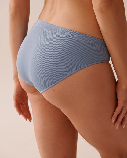 La Vie en Rose_Seamless Fabric Ribbed Bikini Panty_20200591_40050_02