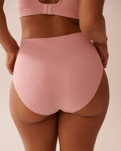 La Vie en Rose_Seamless Fabric Ribbed High Waist Bikini Panty_20200593_60134_02