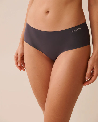 La Vie en Rose_Periscope_Microfiber Invisible Hiphugger Panty_20200681_00049_03