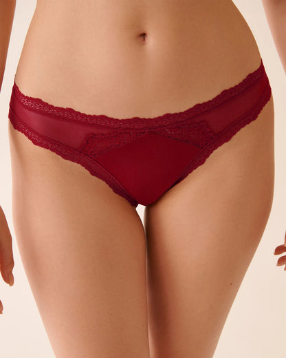 La Vie en Rose_Savvy Red_Mesh and Lace Trim Bikini Panty_20200723_60215_01