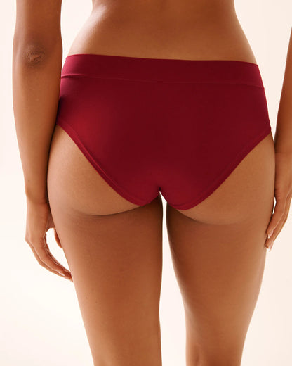 La Vie en Rose_Savvy Red_Perfect Fit Hiphugger Panty_20200729_60215_02