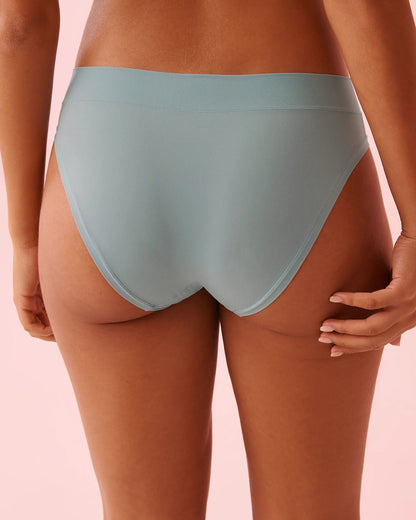 La Vie en Rose_Arona_Perfect Fit Bikini Panty_20200762_40031_02