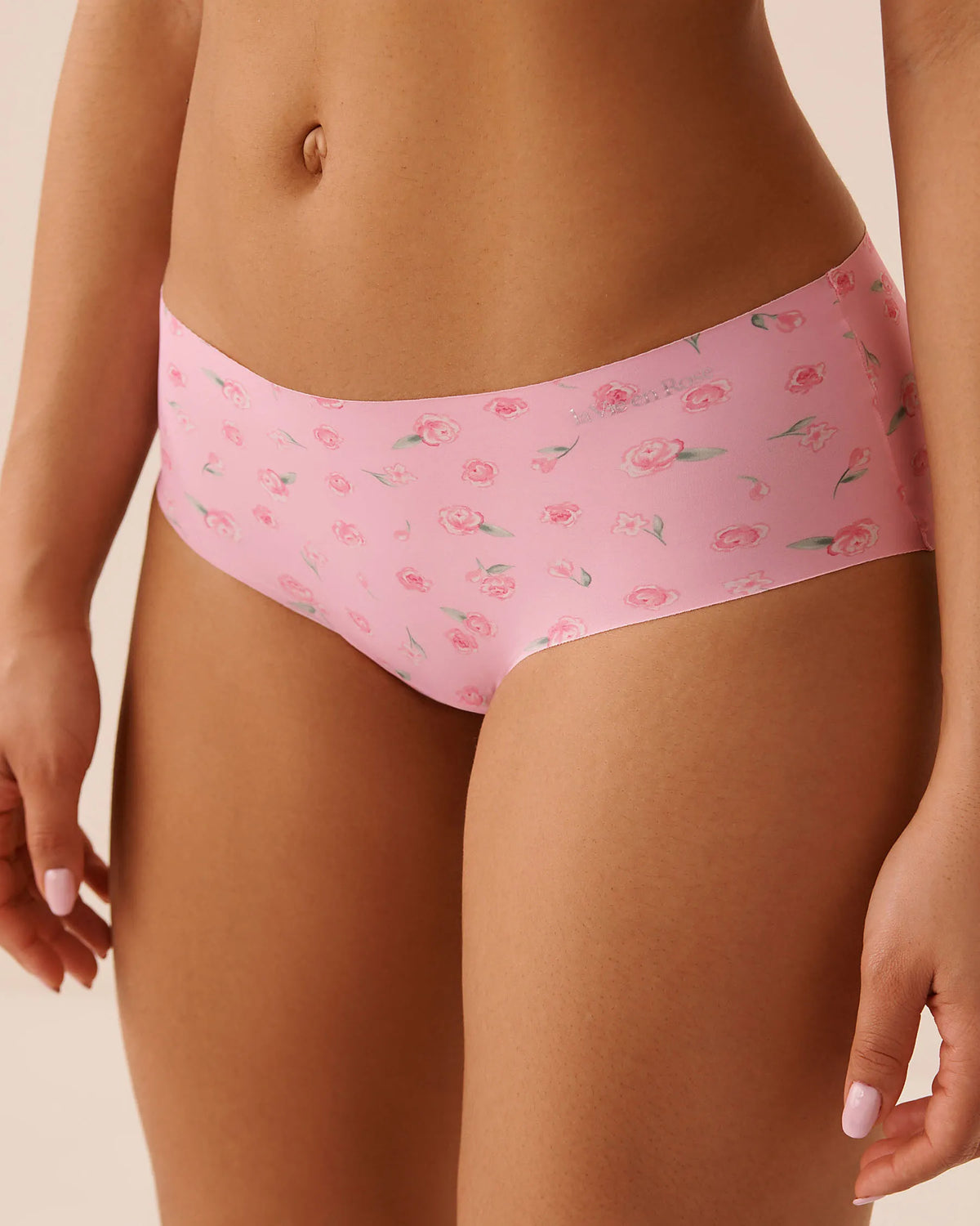 La Vie en Rose Nosegay Rosettes Women Microfiber Invisible Hiphugger Panty SKU: 20200809_P60485 Image 01