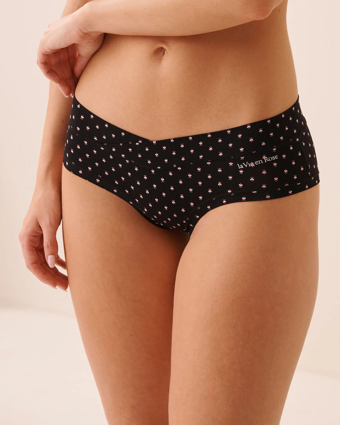 La Vie en Rose Black Beauty Hearts Women Perfect Fit Hiphugger Panty SKU: 20200835_P00539 Image 01