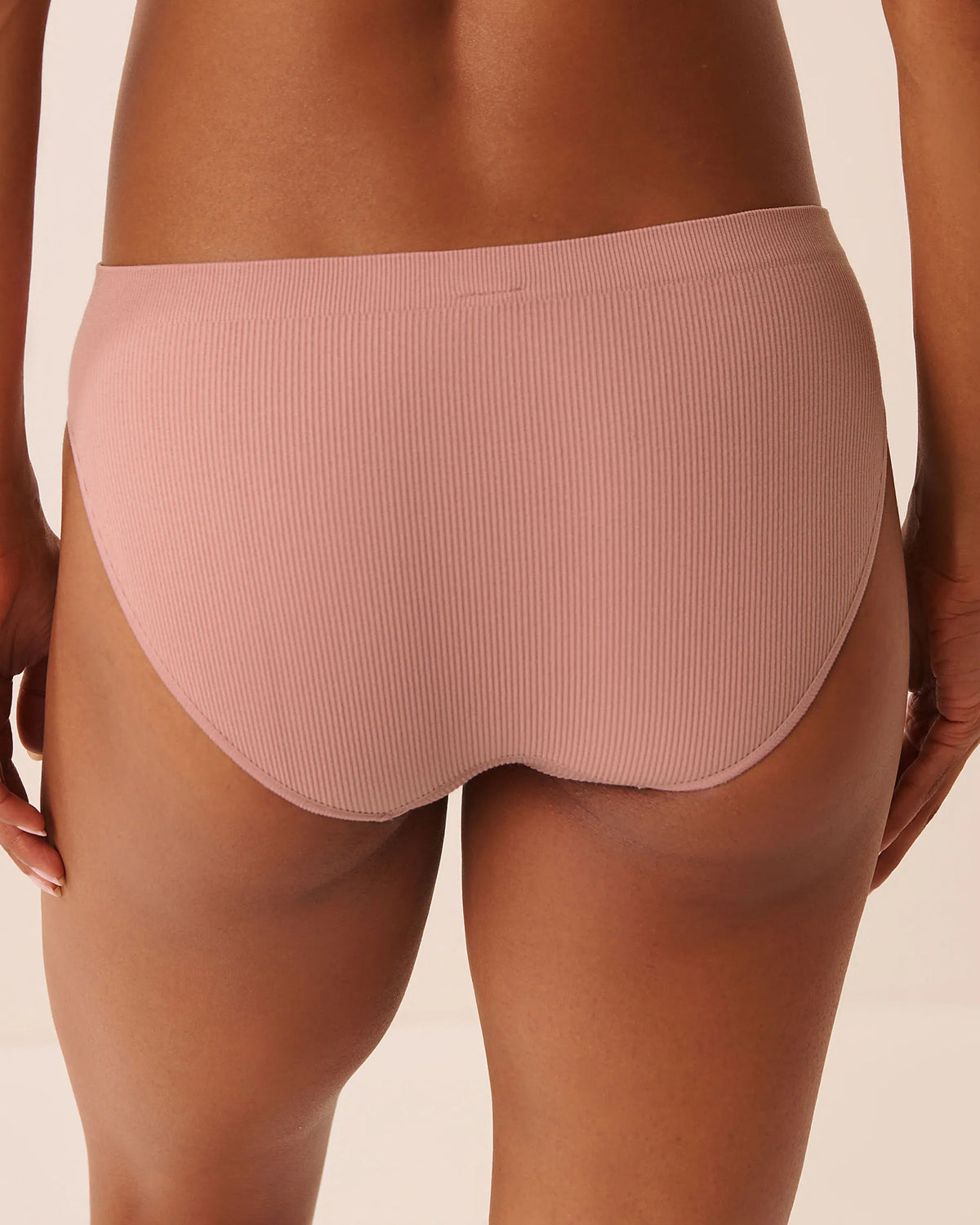 La Vie en Rose Foxglove Women Seamless Fabric Ribbed Bikini Panty SKU: 20200837_60254 Image 02