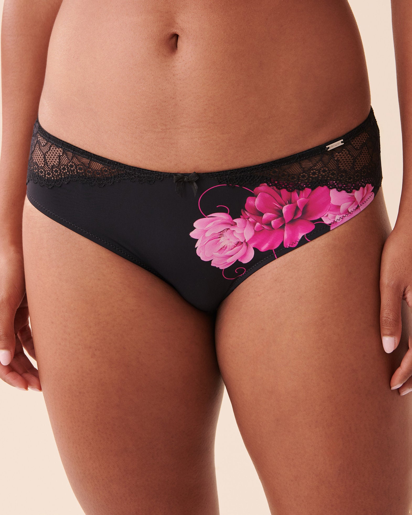 Printed Micro Lace Briefs_20300276_P00315_01