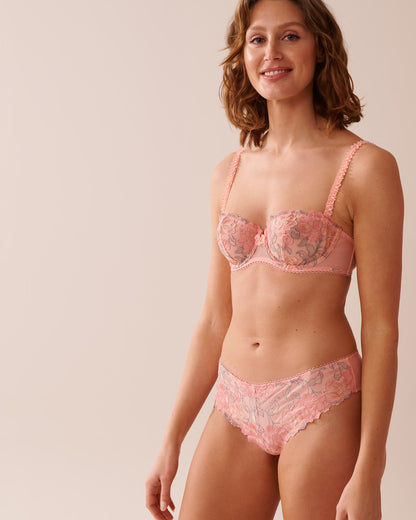 La Vie en Rose_Embroidered Mesh Cheeky Panty_20300383_P70064_04