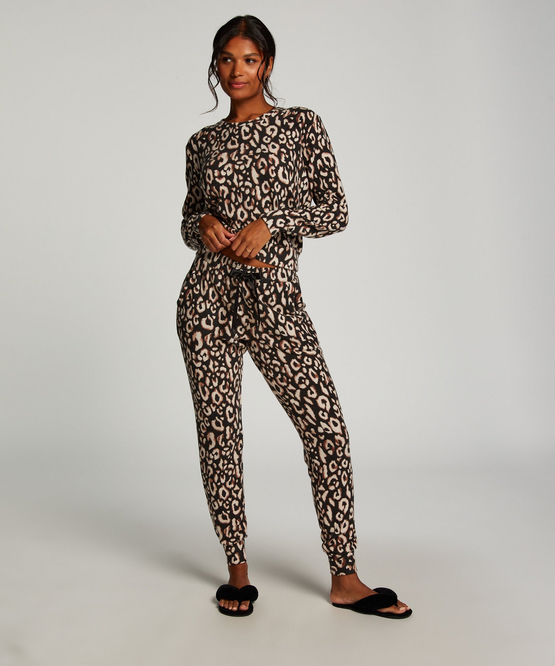 Jersey Long Sleeved Pyjama Top_203203_Black_03