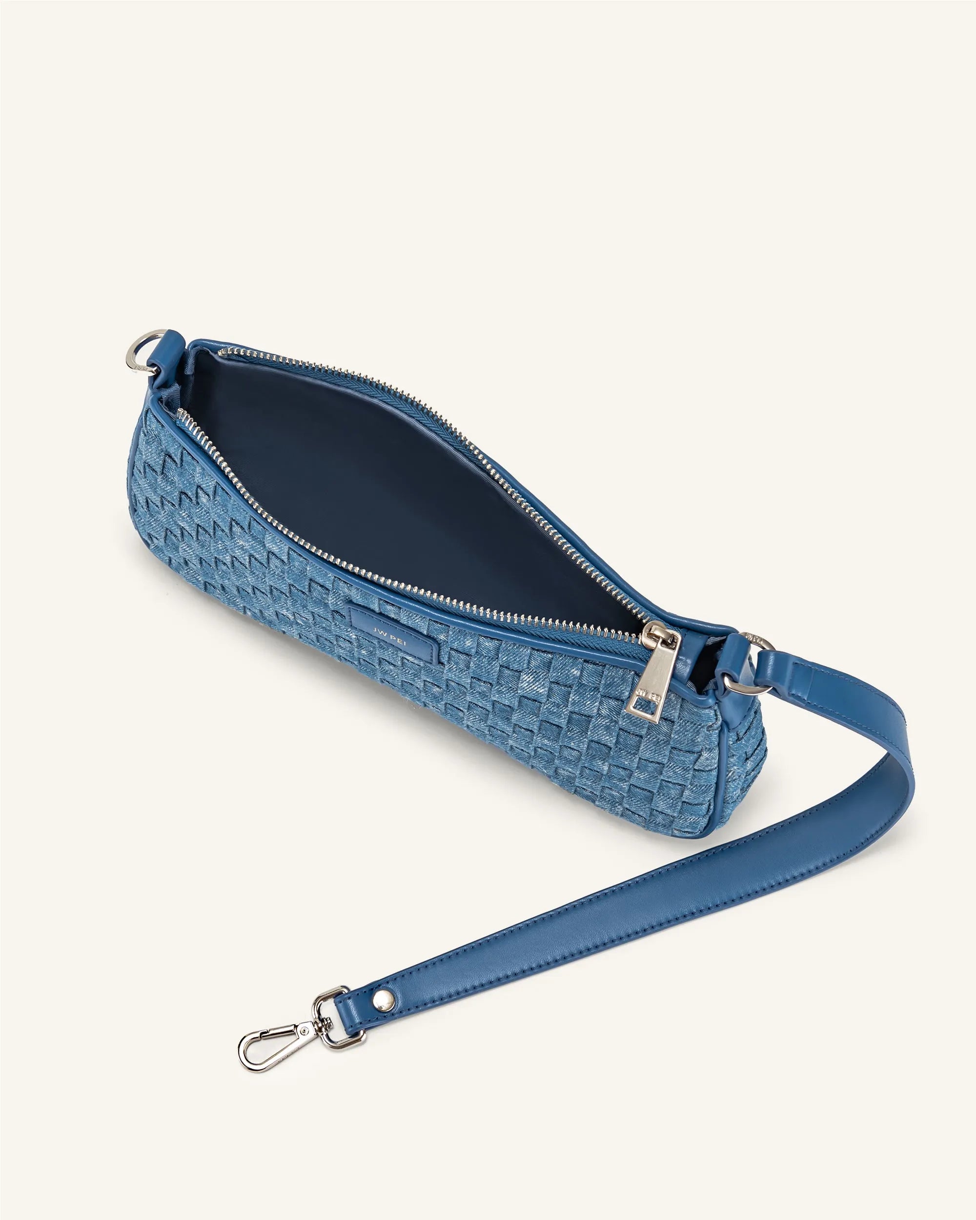 JW PEI_Blue Denim Weave_Eva Shoulder Handbag_20402-21_Blue Denim Weave_04