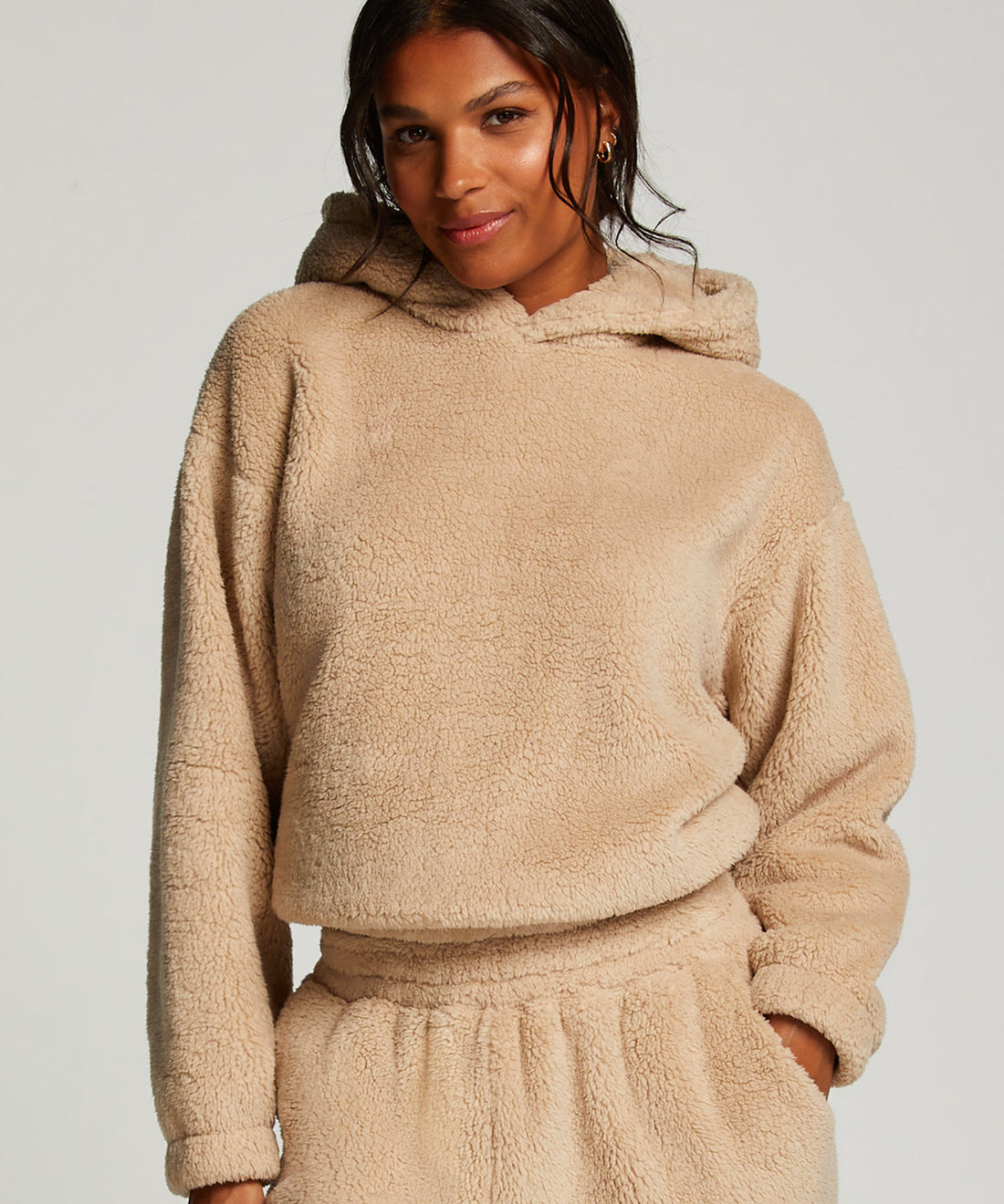 Hoody Long Sleeve Fleece Snuggle_204181_Sand Brown_01
