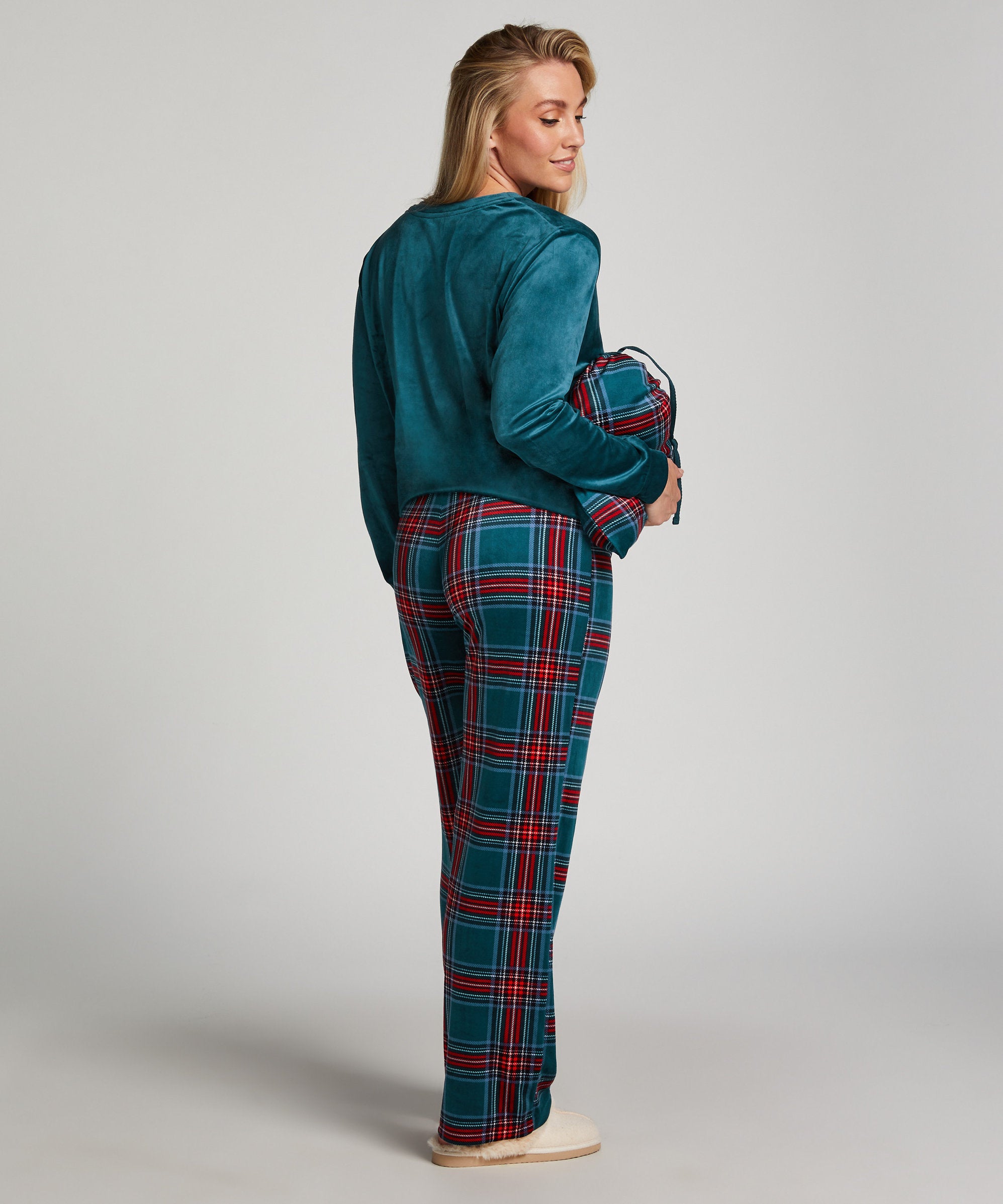Pajama Set Velours Check_204214_Reflecting Pond_03