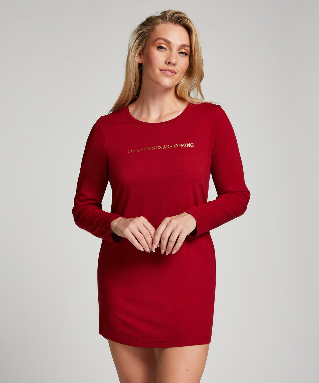 Nightie Long Sleeve R Neck Good Things_204246_Red Dahlia_01