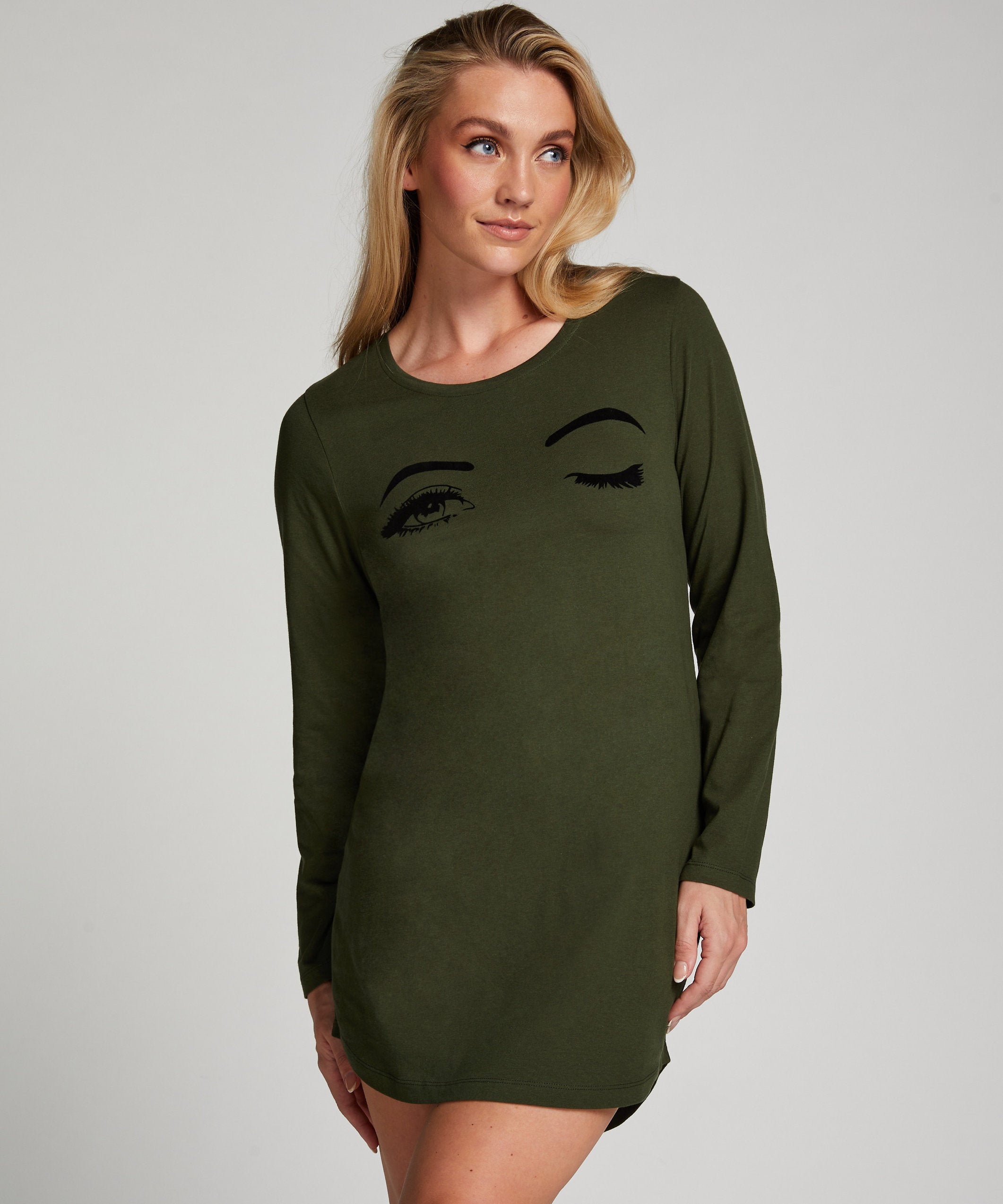 Nightie Long Sleeve R Neck Wink_204247_Kombu Green_01
