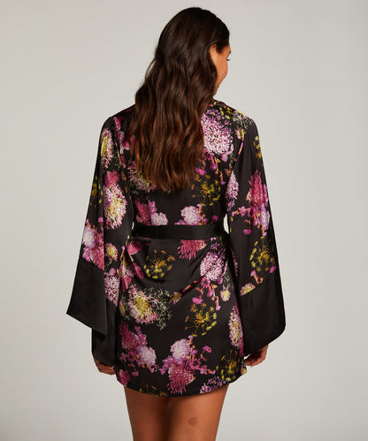 Kimono Satin Firework_204253_Black_06