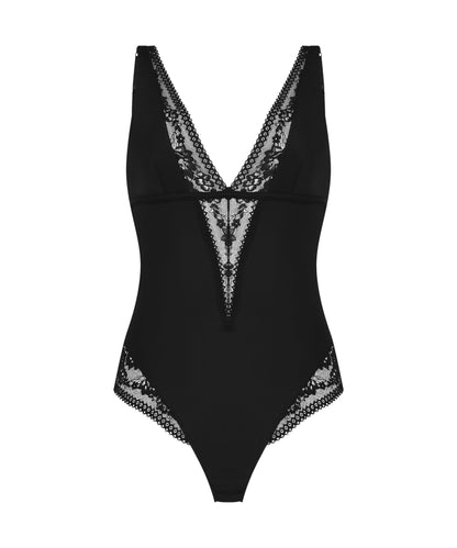 Remi Body_206168_Caviar_01