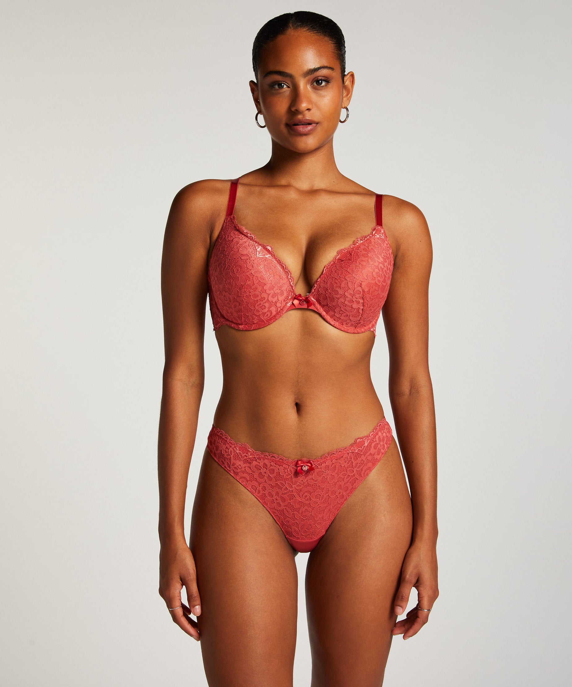 Marine Padded Push-Up Underwired Bra in Different Cup Sizes_206324_Mineral Red_05
