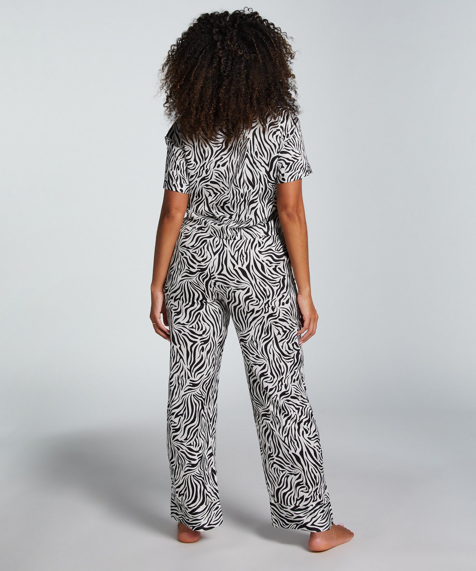 Satin Trousers_206527_Gardenia_03