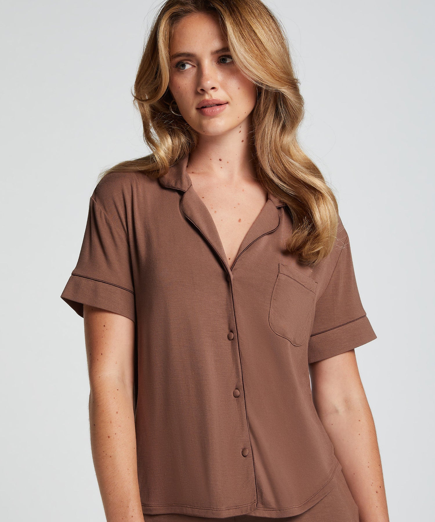 Essential Jersey Short-Sleeved Jacket_206552_Coffee Quartz_01