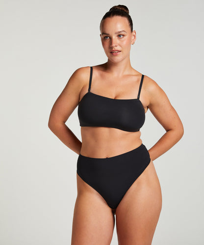 Hunkemoller_Smooth Bandeau Bralette_206769_Caviar_05