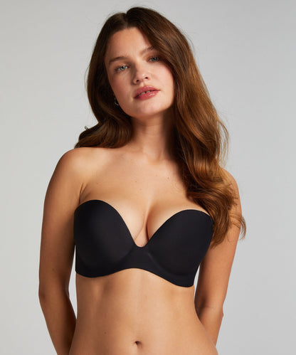 Stick On Bra in Different Cup Sizes_206911_Black_03