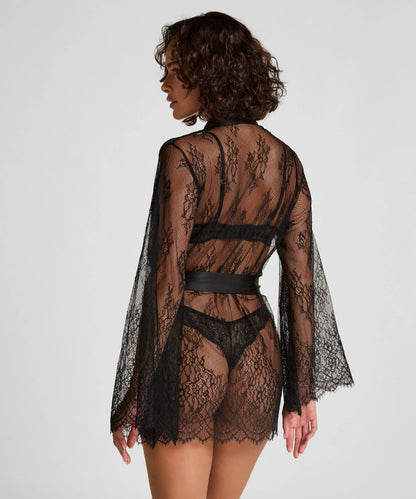 Hunkemoller_Black_Kimono Allover Lace_207211_Caviar_04