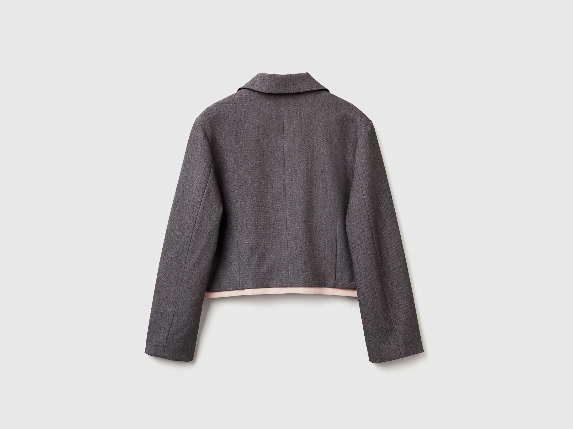 Benetton_Dark Gray_Boxy Fit Double-Breasted Blazer_20ZBCW00M_507_02