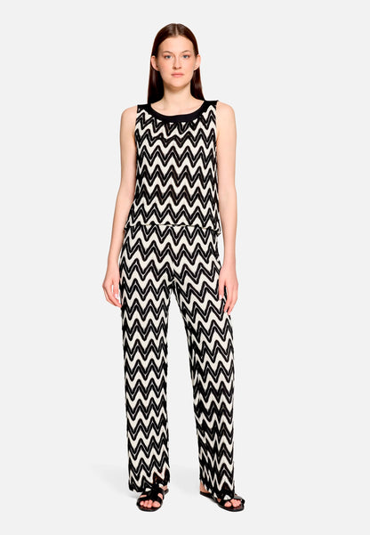 Betty Barclay Black/Cream Women Textured Sleeveless Shirt SKU: 2107-3376_9812 Image 02