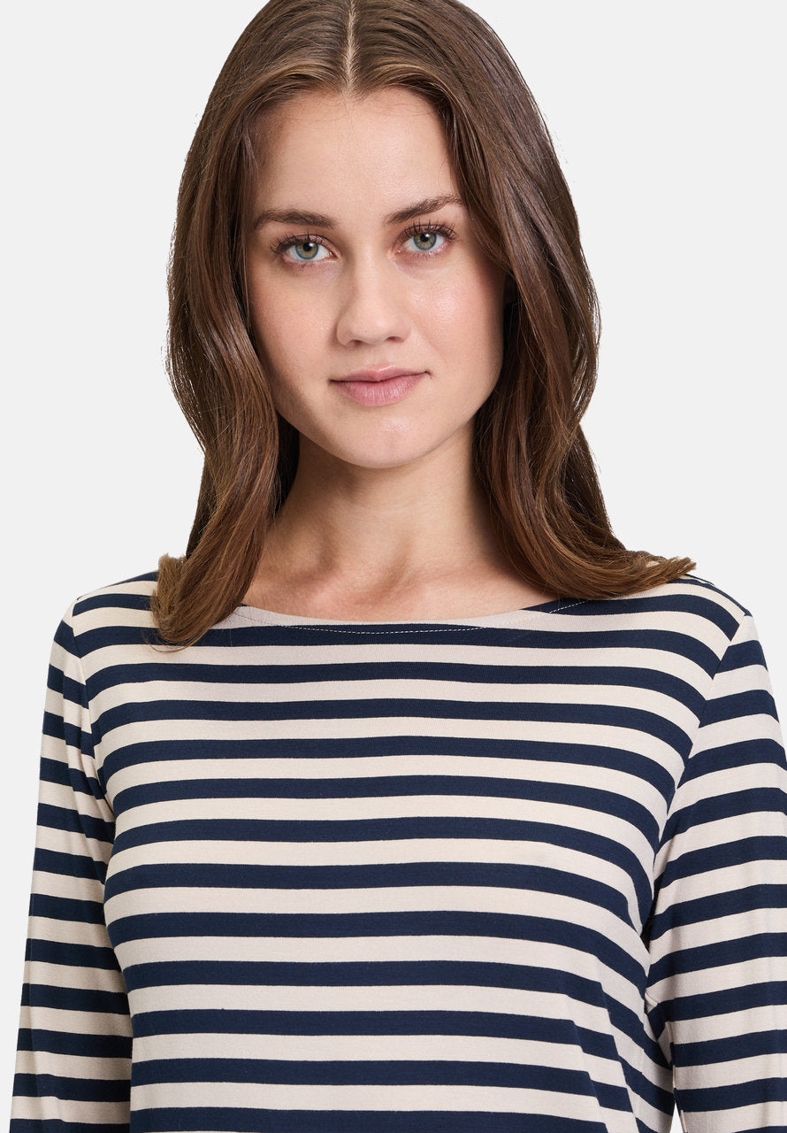 Striped T-Shirt With Boat Neck_06