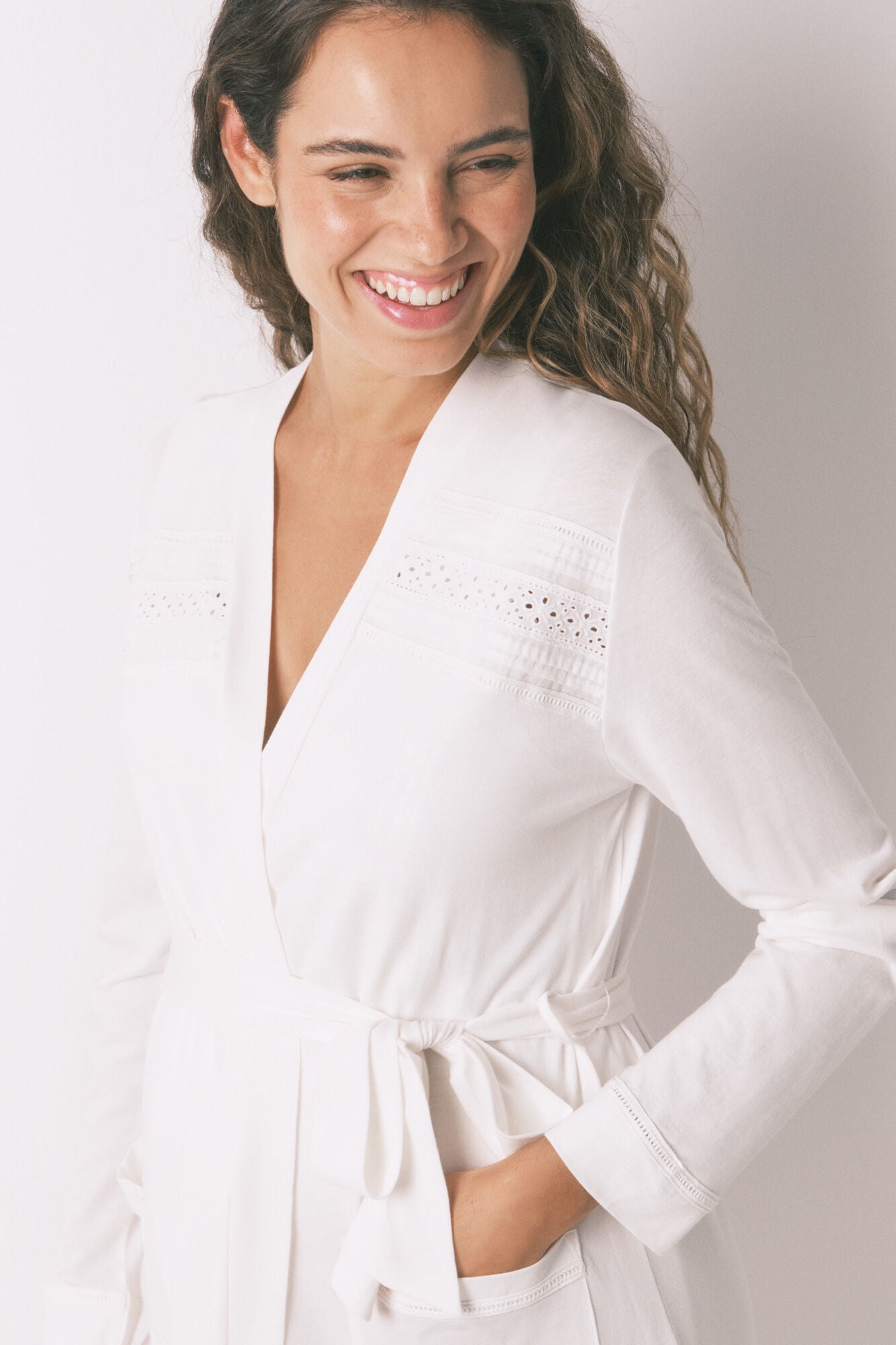 Women Secret_White_Classic Ivory &quot;Maternity&quot; Robe_2172316_96_01