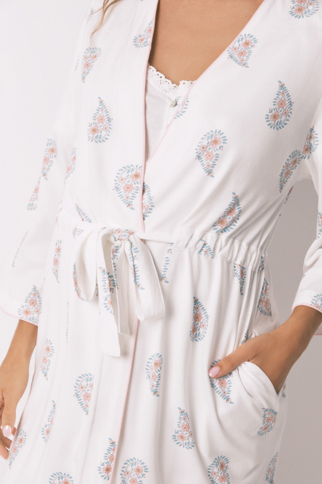 Women Secret_Multi-Color_Long &quot;Maternity&quot; Robe with Ivory Stamp Print_2172317_96_05