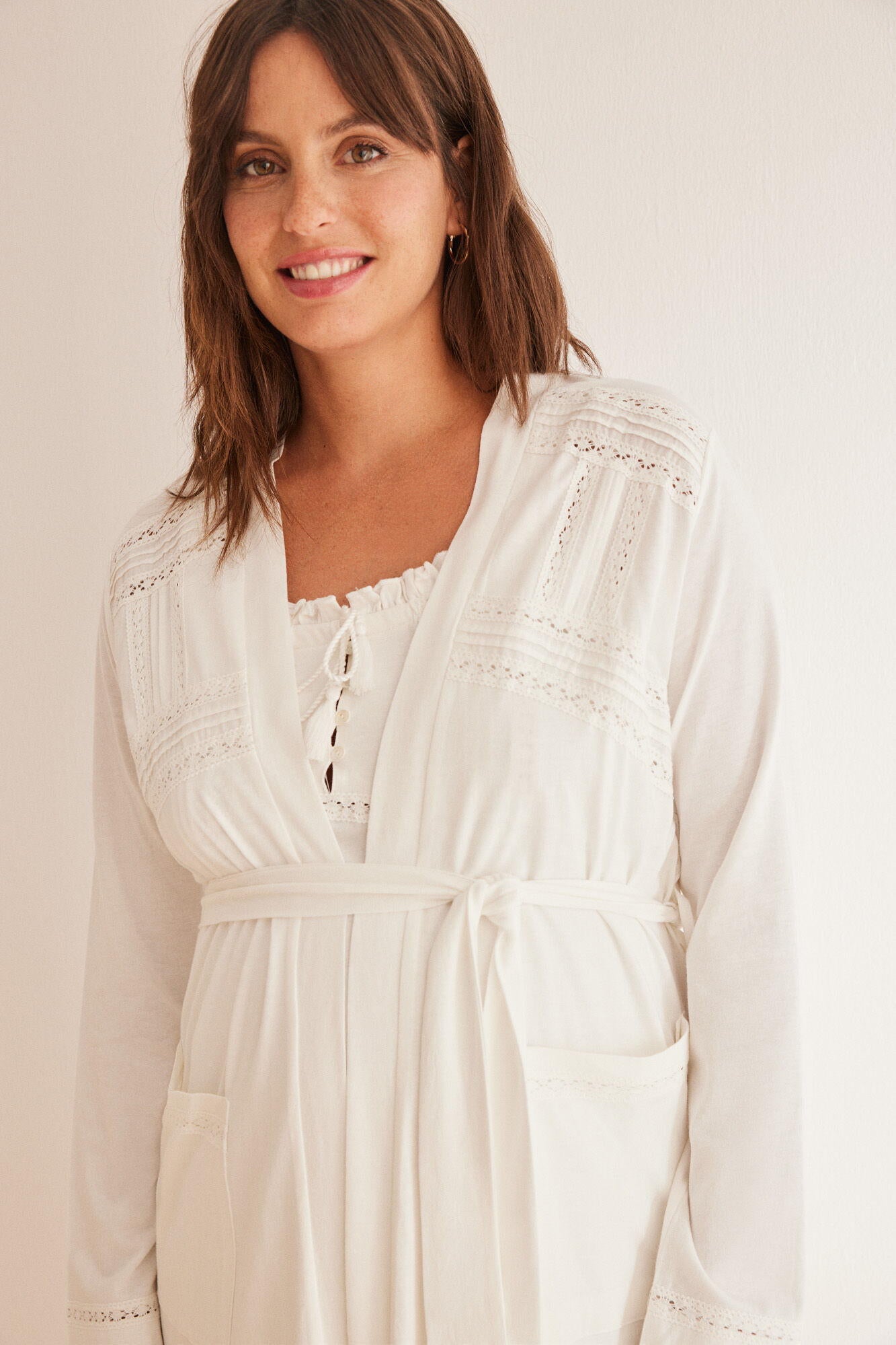 Knee-Length Robe_2177871_96_02