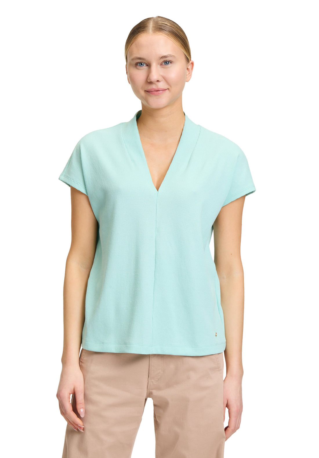 Betty Barclay_Casual V-Neck Shirt_2187-3111_8277_01