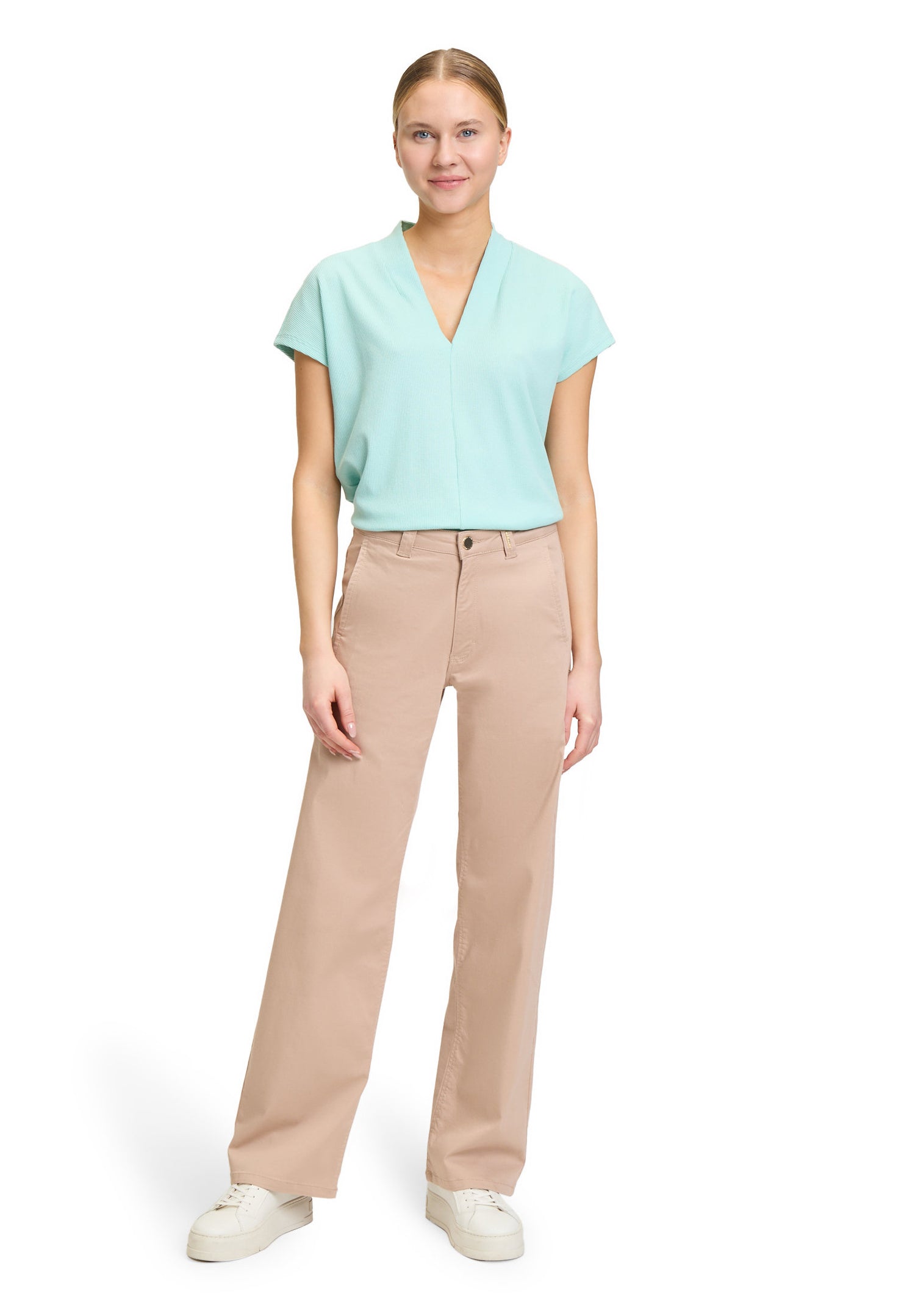 Betty Barclay_Casual V-Neck Shirt_2187-3111_8277_02