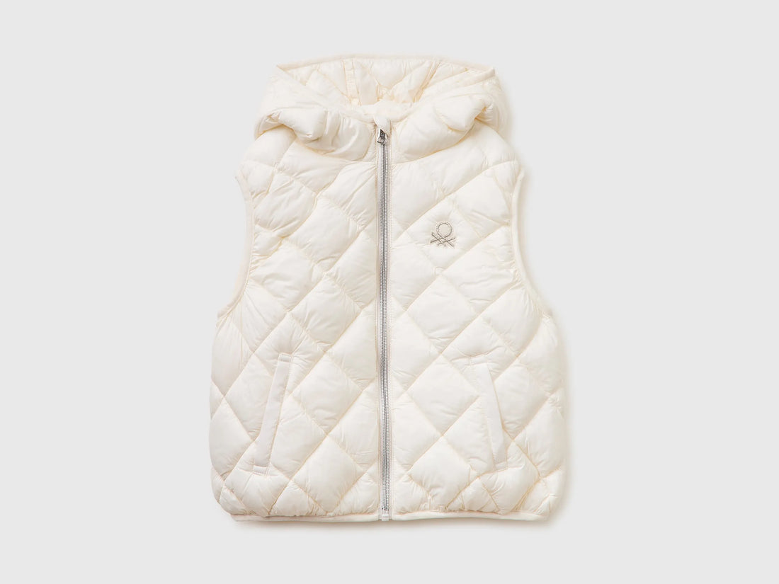 Benetton Creamy white Girls Sleeveless Jacket with Hood SKU: 21INCJ017_00E Image 01