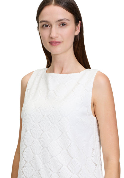 Betty Barclay_Structured Shirt with Boat Neck_2235-3234_1014_06