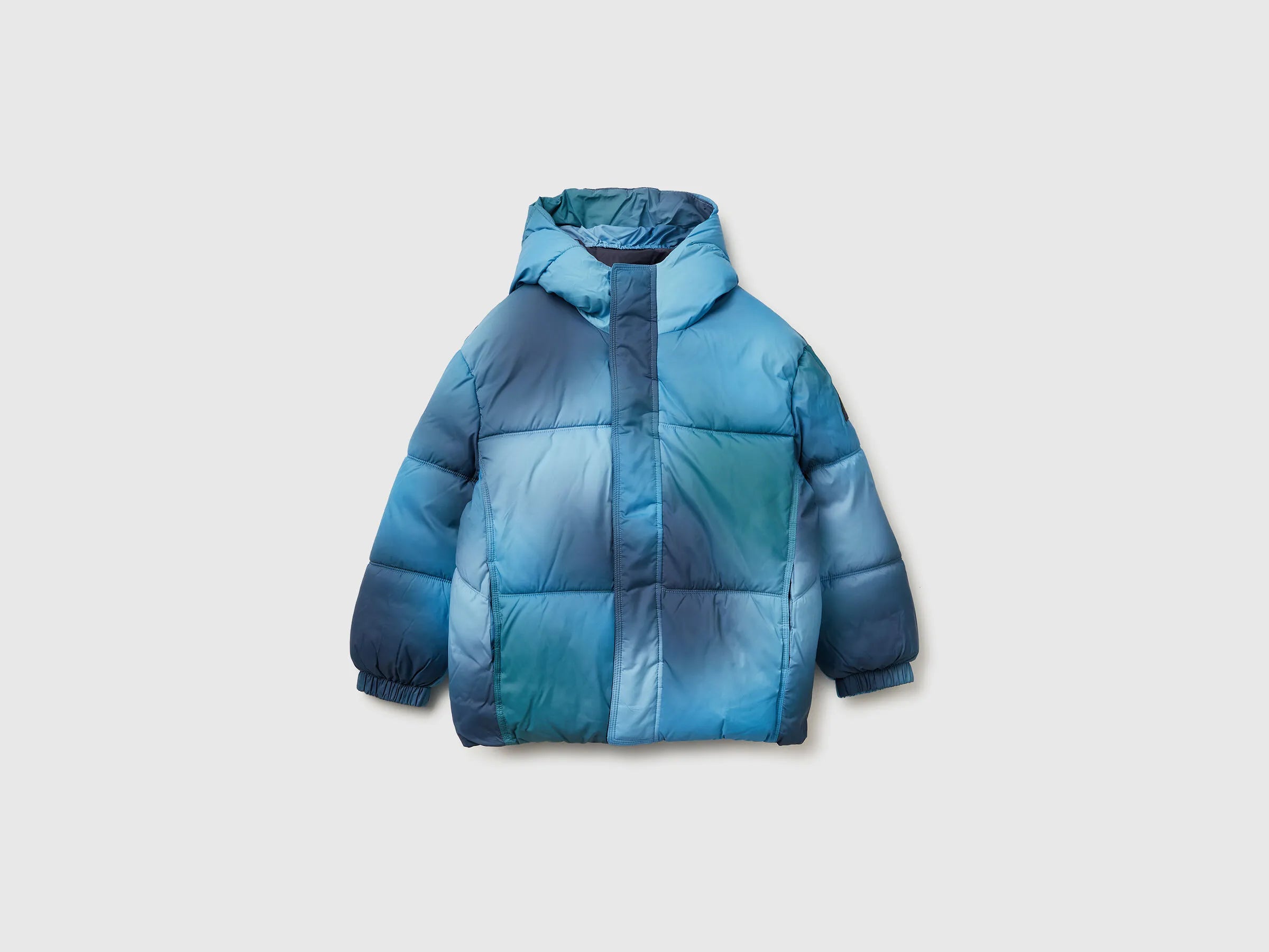 Benetton_Light Blue_Padded Jacket in Shaded Nylon_23G5CN06T_70T_01