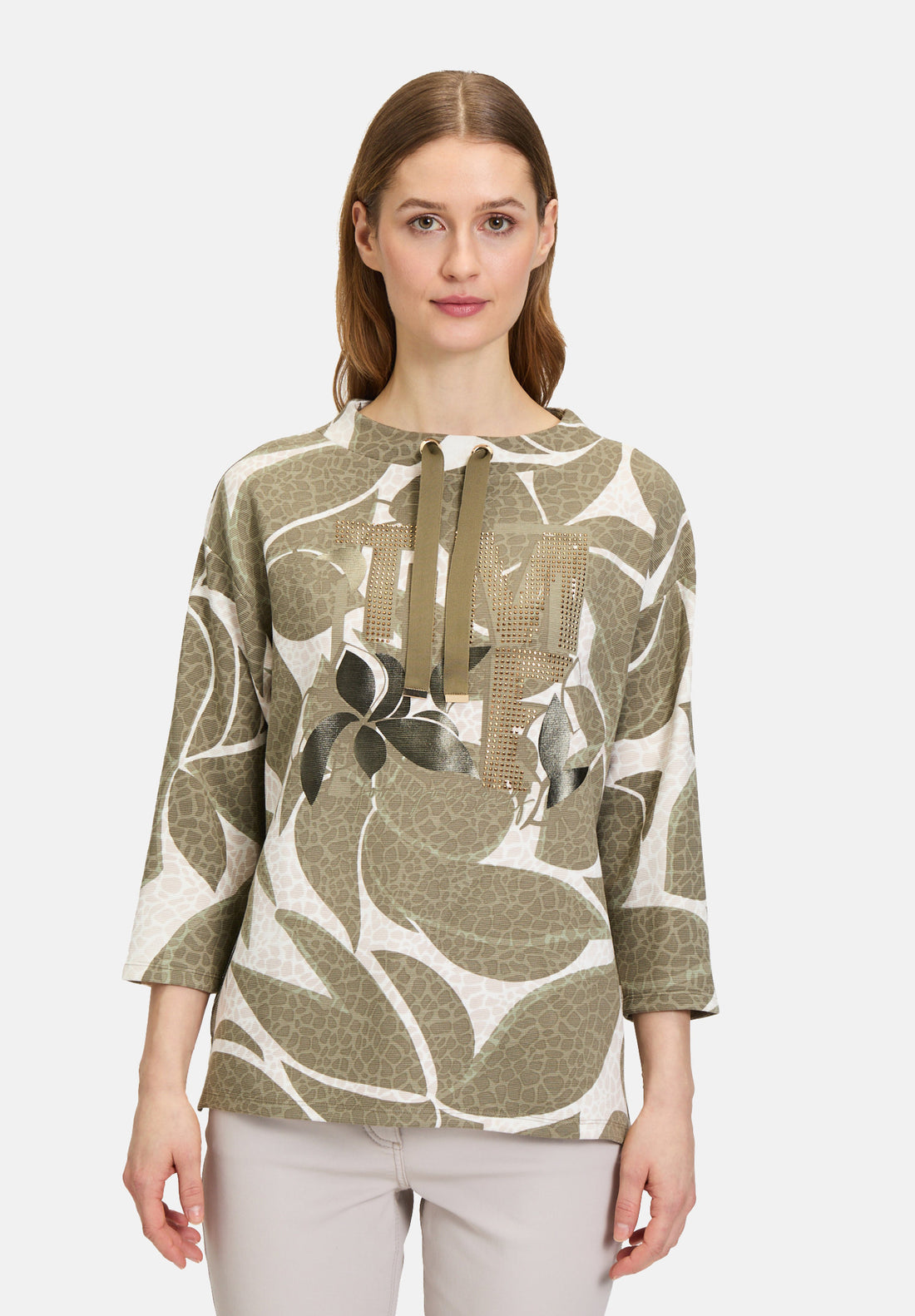 Betty Barclay_High Collar Sweatshirt_2400-1160_5819_01