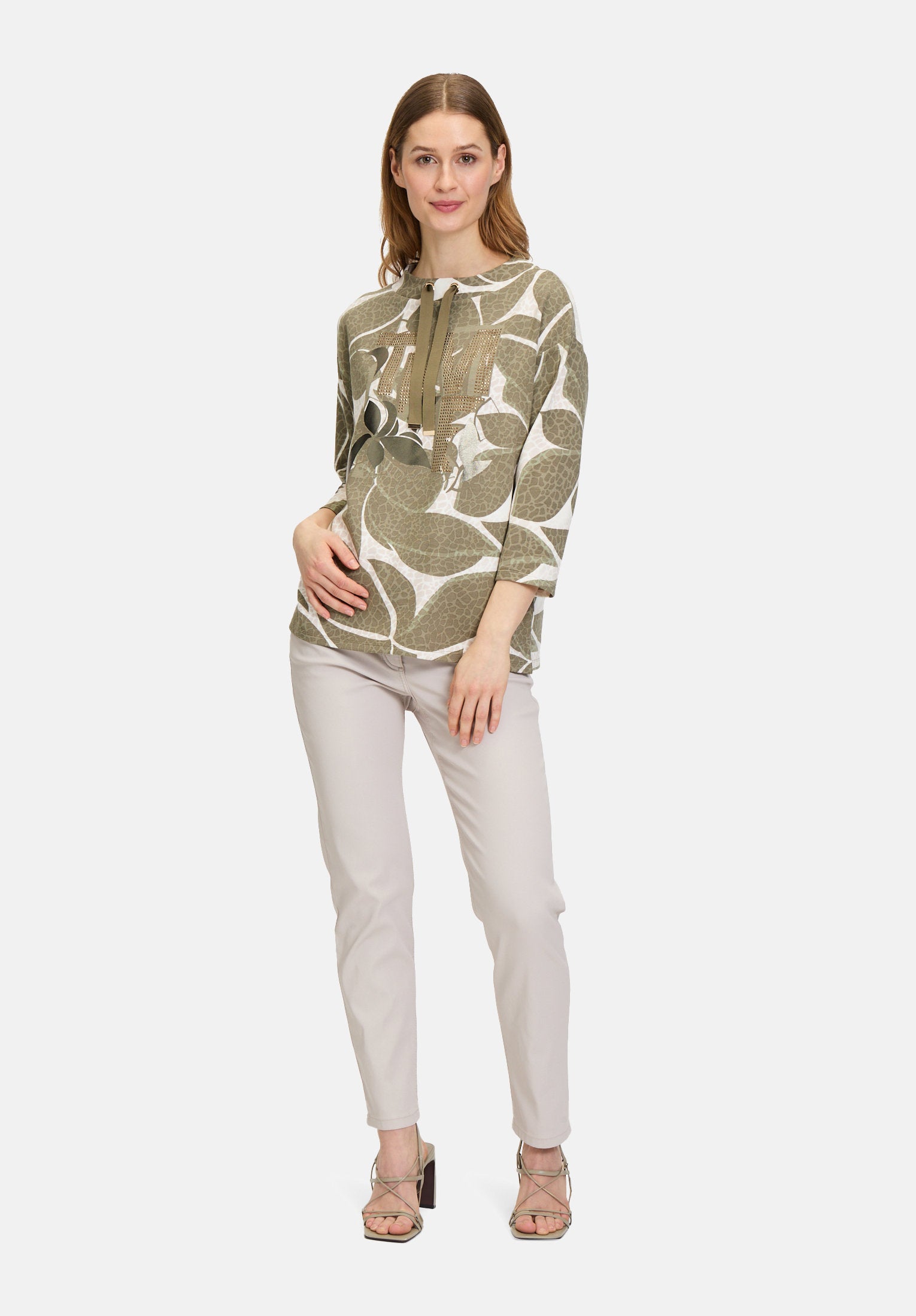 Betty Barclay_High Collar Sweatshirt_2400-1160_5819_02