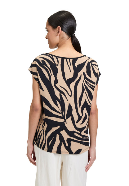 Betty Barclay_Casual Shirt with Print_2434-1273_9870_03