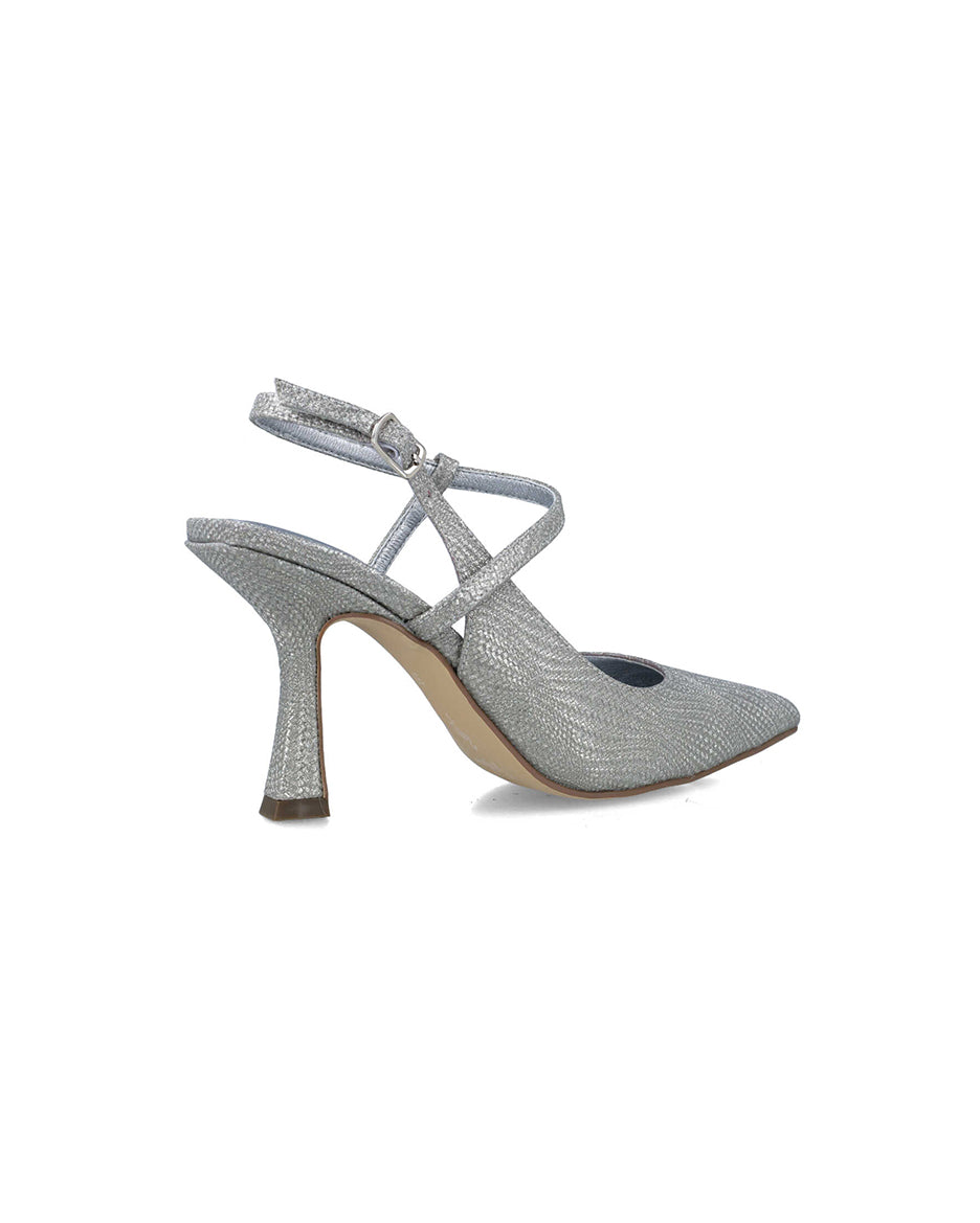 Shimmery Silver Pumps With Ankle Strap_25274_09_03