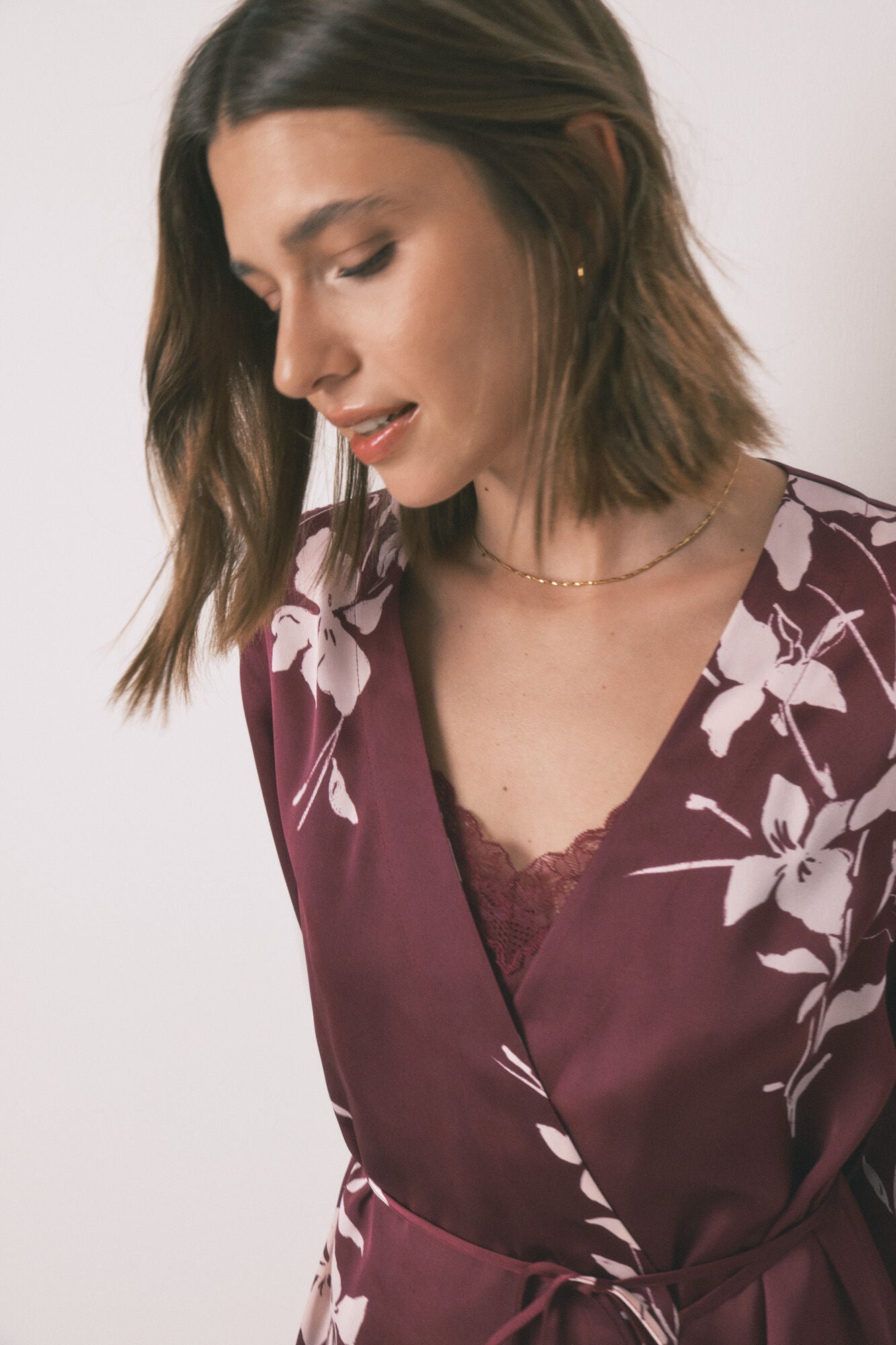 Women Secret_Red_Robe Maroon Floral Robe_2532436_58_02